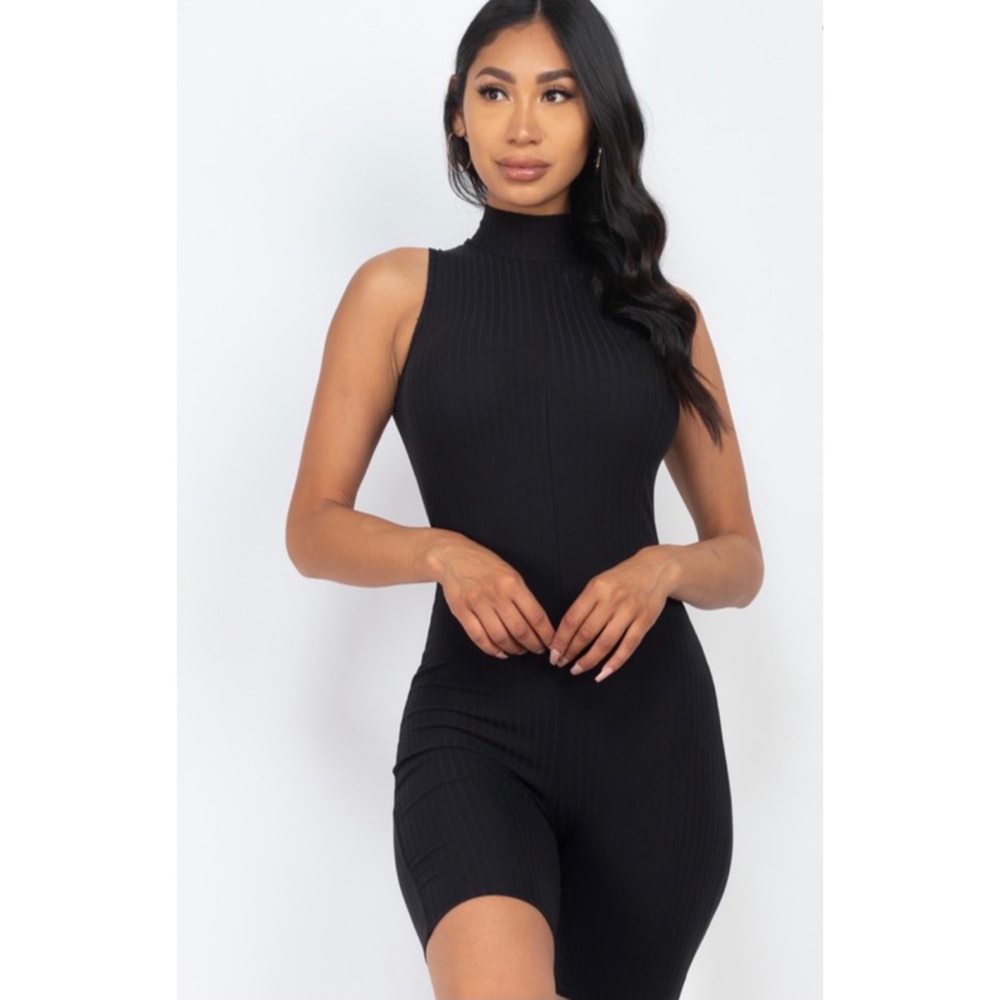 Pull Up on Me Ribbed Romper - Picture 3 of 4